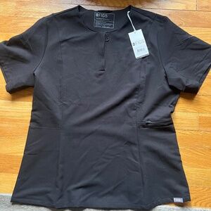 Figs Bristol slim Henley black scrub top